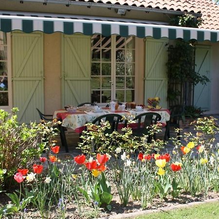 Chambre D'Hotes Les Chenes Chaptelat Luaran gambar