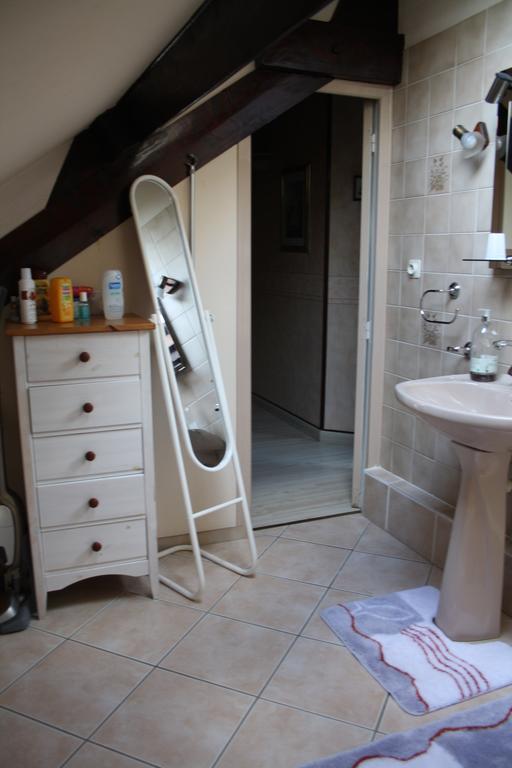 Chambre D'Hotes Les Chenes Chaptelat Bilik gambar